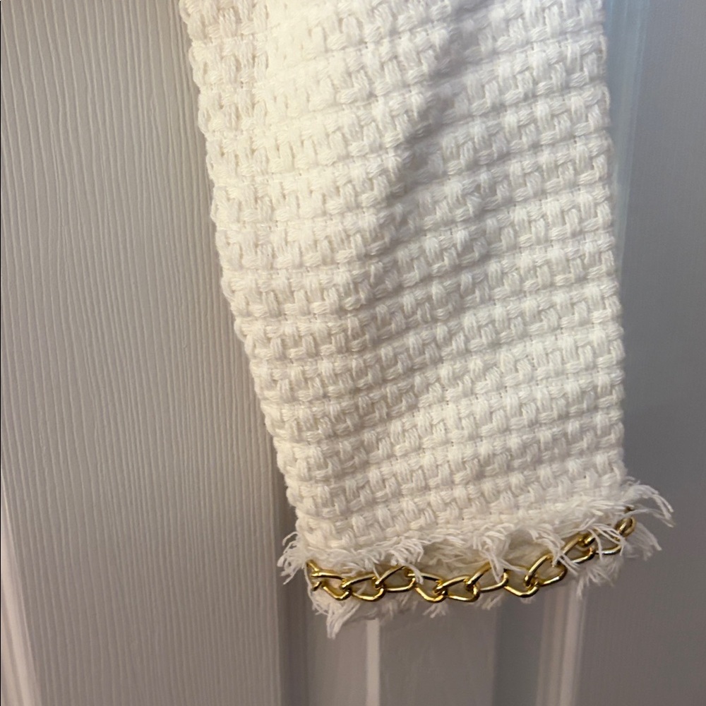 Spring White Tweed Blazer - Picture 5 of 6